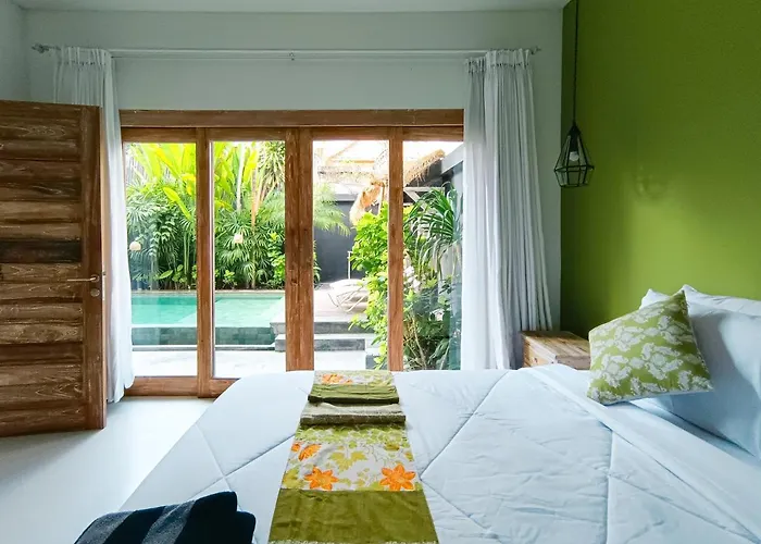 New Lotus 2br Private Pool